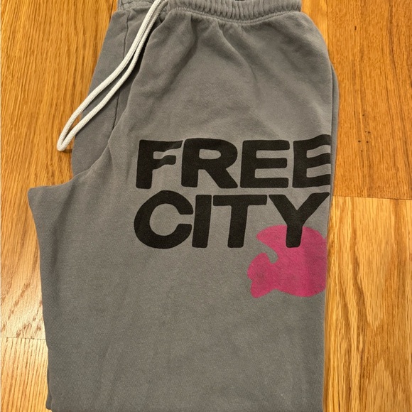 Free City Sweatpants with Pink Accent - Picture 1 of 3